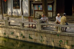 Tongli